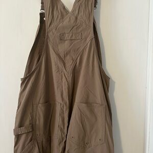 Duluth Trading Co Tan Overalls Size S